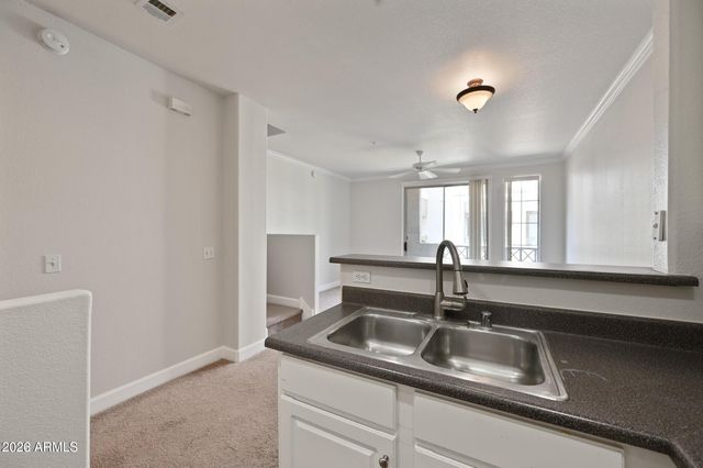 4455 E PARADISE VILLAGE Parkway S 1122, Phoenix, AZ 85032