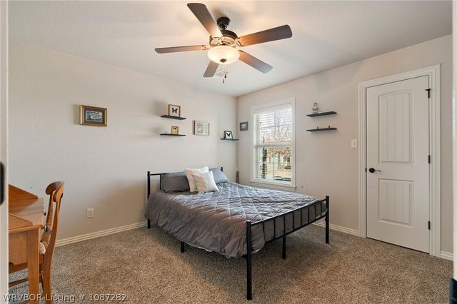 5612 Thomas Road, Fort Smith, AR 72916