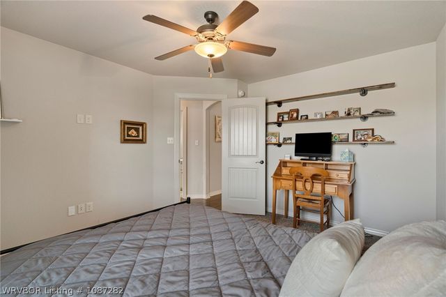 5612 Thomas Road, Fort Smith, AR 72916