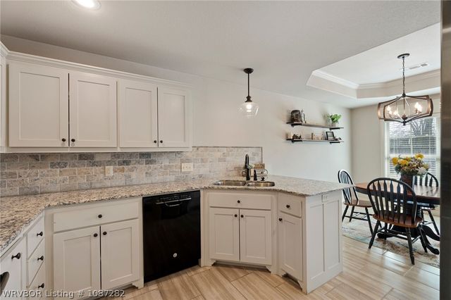 5612 Thomas Road, Fort Smith, AR 72916