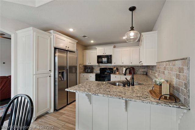 5612 Thomas Road, Fort Smith, AR 72916