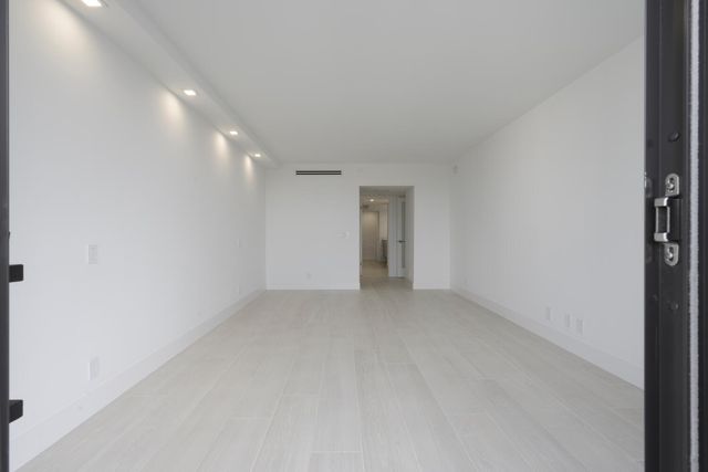 525 S Flagler Drive 14c, West Palm Beach, FL 33401