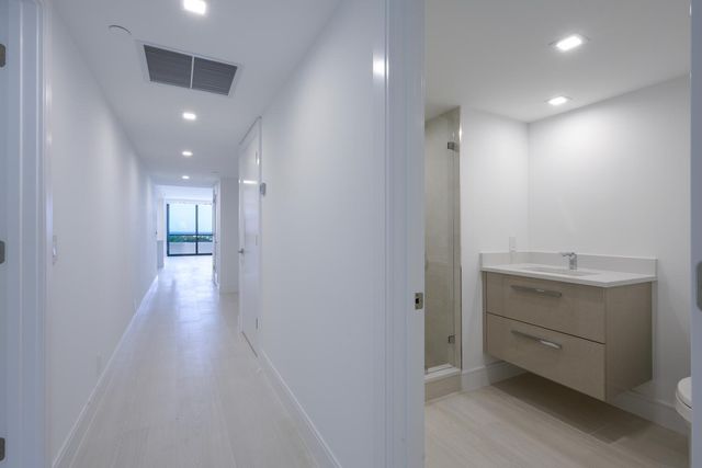 525 S Flagler Drive 14c, West Palm Beach, FL 33401
