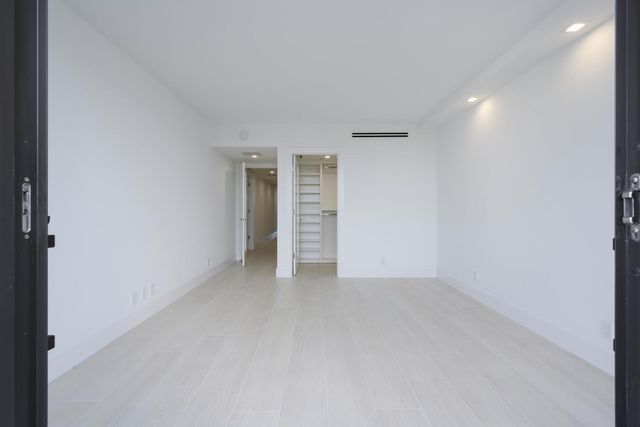 525 S Flagler Drive 14c, West Palm Beach, FL 33401