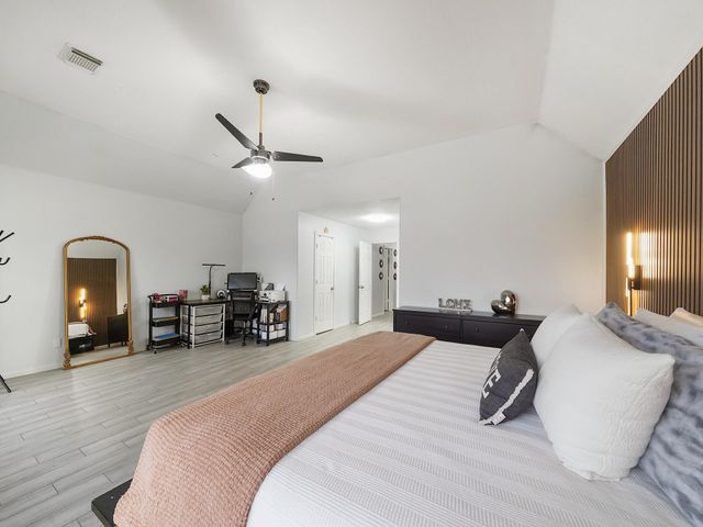 14402 Westbury Court, Houston, TX 77084