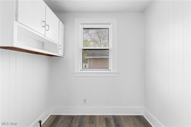 1210 17th Street NE, Canton, OH 44705