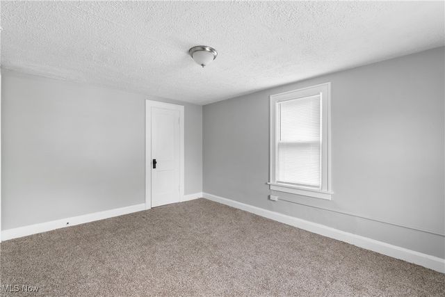 1210 17th Street NE, Canton, OH 44705