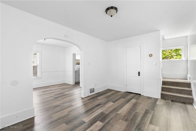 1210 17th Street NE, Canton, OH 44705