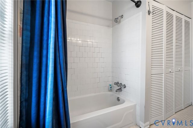 1559 Heritage Hill Dr, Henrico, VA 23238