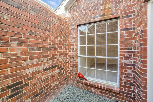 6885 Tournament Drive, Houston, TX 77069