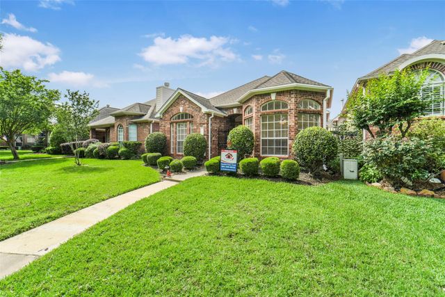 6885 Tournament Drive, Houston, TX 77069