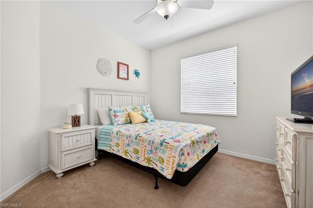 8251 Pathfinder LOOP 621, Fort Myers, FL 33919