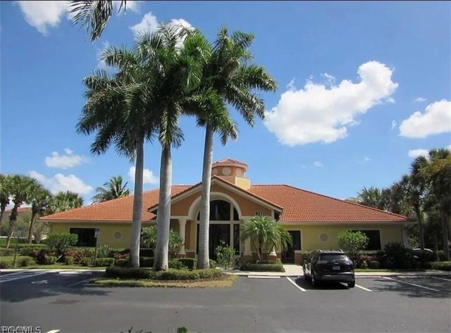 8251 Pathfinder LOOP 621, Fort Myers, FL 33919
