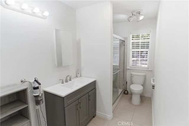 27821 Sand Canyon Road, Canyon Country, CA 91387