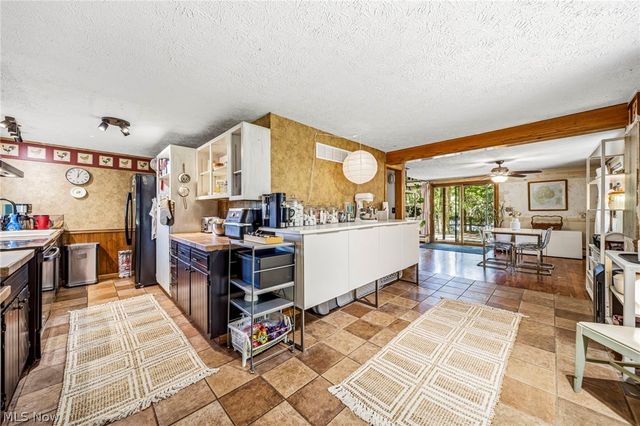 4233 N Forest Ridge Drive, Ashtabula, OH 44004