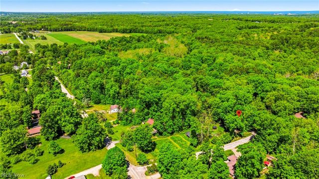 4233 N Forest Ridge Drive, Ashtabula, OH 44004