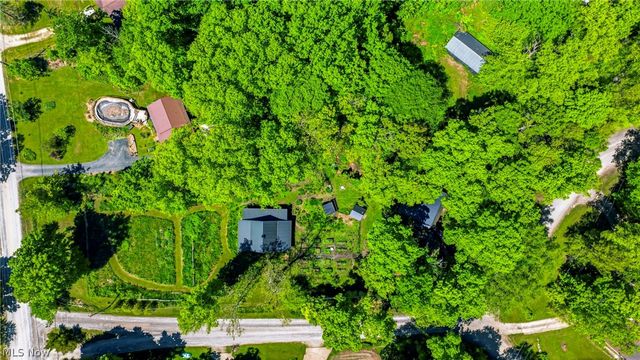 4233 N Forest Ridge Drive, Ashtabula, OH 44004