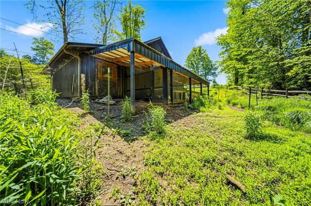 4233 N Forest Ridge Drive, Ashtabula, OH 44004