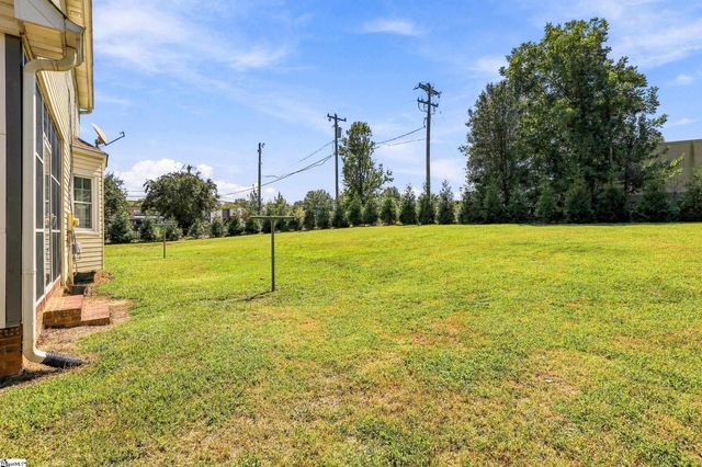 101 Hunters Woods Drive, Simpsonville, SC 29680