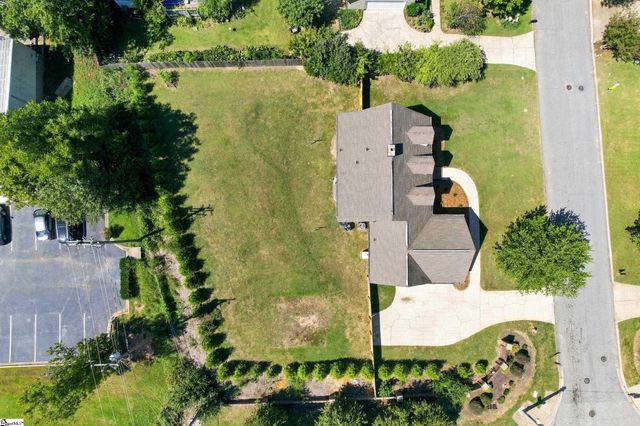 101 Hunters Woods Drive, Simpsonville, SC 29680