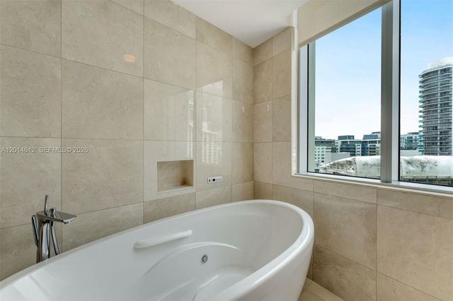 5959 Collins Ave 1001, Miami Beach, FL 33140