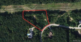9373 Grand Summit Drive, Tyrone Township, MI 48430