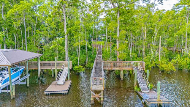 368 Chamberlin Rd., Myrtle Beach, SC 29588