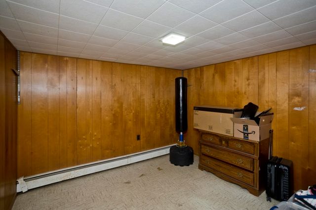 41 Dartmouth St, Agawam, MA 01001