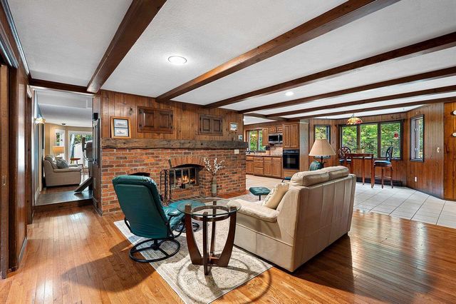 4527 CREEK VALLEY LANE, Oneida, WI 54155