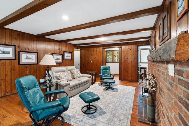 4527 CREEK VALLEY LANE, Oneida, WI 54155