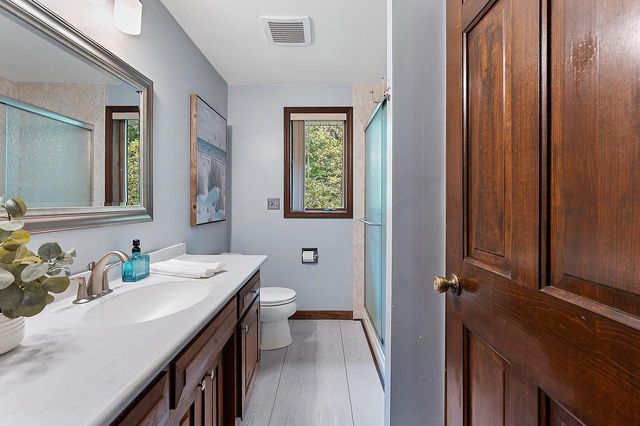 4527 CREEK VALLEY LANE, Oneida, WI 54155