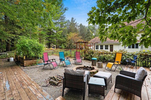 4527 CREEK VALLEY LANE, Oneida, WI 54155