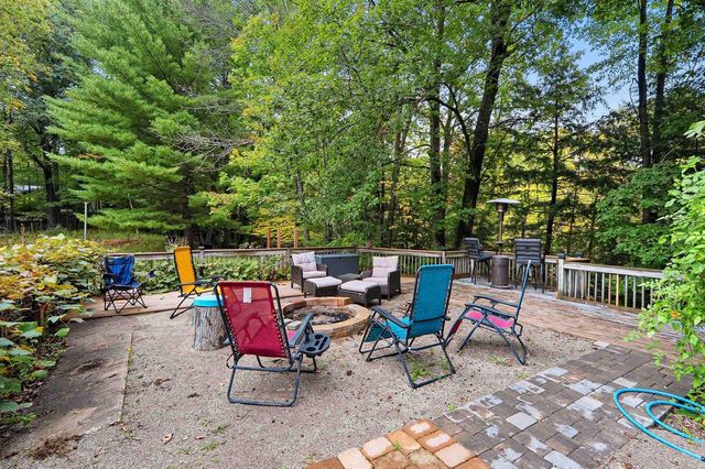 4527 CREEK VALLEY LANE, Oneida, WI 54155