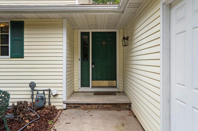 4527 CREEK VALLEY LANE, Oneida, WI 54155