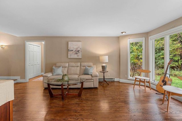 4527 CREEK VALLEY LANE, Oneida, WI 54155