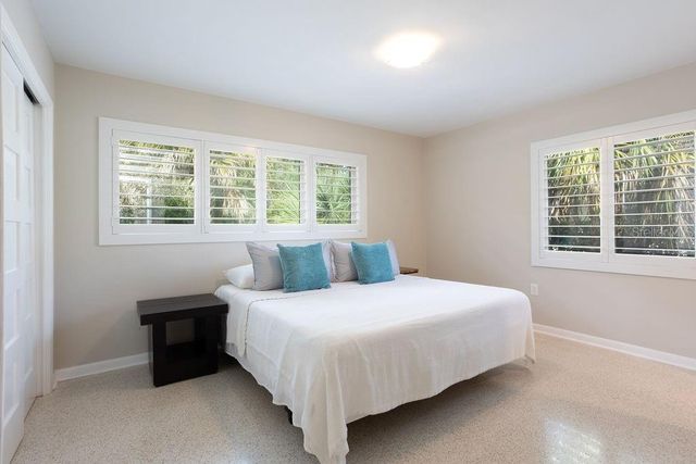 308 PALMETTO LANE, Largo, FL 33770