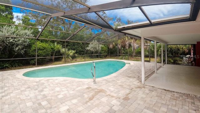 308 PALMETTO LANE, Largo, FL 33770