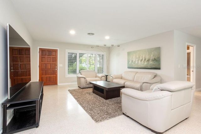 308 PALMETTO LANE, Largo, FL 33770