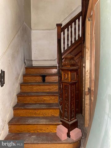 821 S 49TH ST, Philadelphia, PA 19143