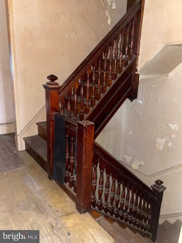 821 S 49TH ST, Philadelphia, PA 19143