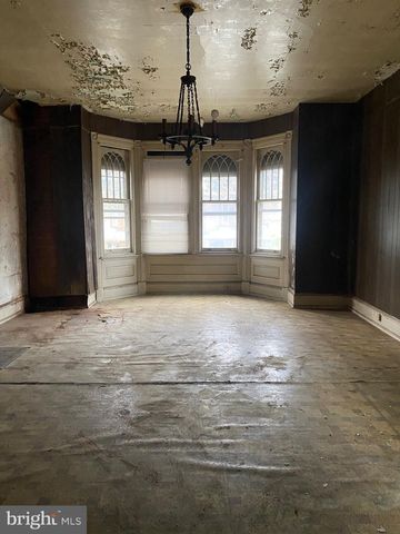 821 S 49TH ST, Philadelphia, PA 19143