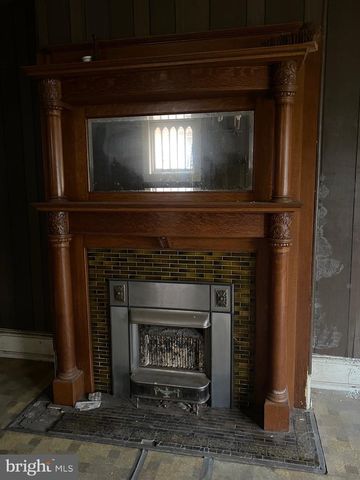 821 S 49TH ST, Philadelphia, PA 19143