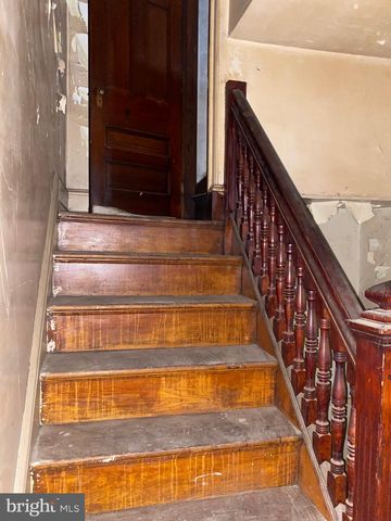 821 S 49TH ST, Philadelphia, PA 19143