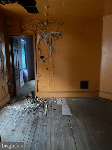 821 S 49TH ST, Philadelphia, PA 19143