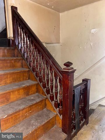 821 S 49TH ST, Philadelphia, PA 19143