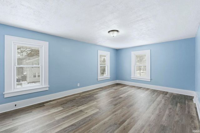 4035 Buell Drive, Fort Wayne, IN 46807