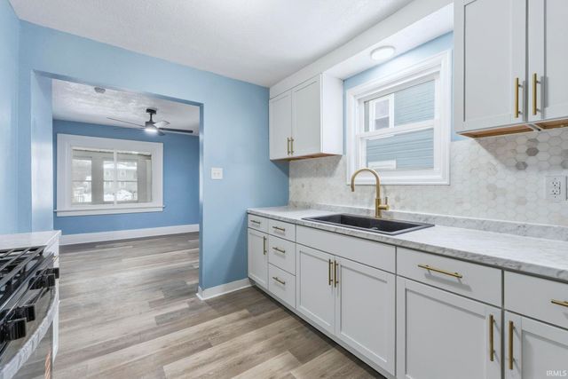 4035 Buell Drive, Fort Wayne, IN 46807