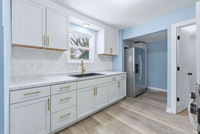 4035 Buell Drive, Fort Wayne, IN 46807