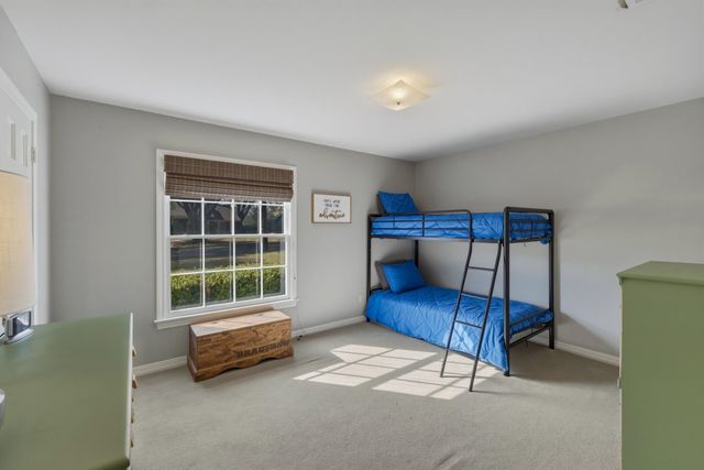 2002 Sunshine Sq, Longview, TX 75601