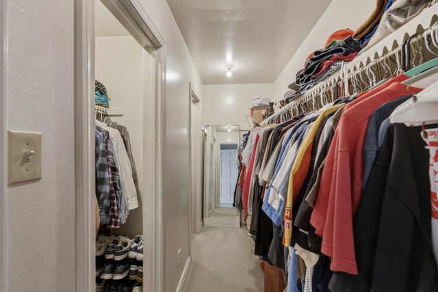 2002 Sunshine Sq, Longview, TX 75601